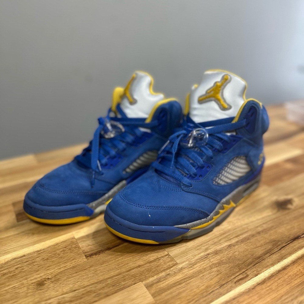 Air Jordan Retro 5 - Laney Varsity Royal Size 8 (Accepting Offers)